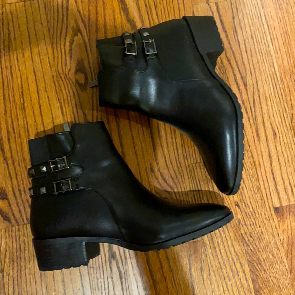 Anne Klein Black boots
